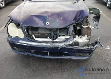 2006 Mercedes-Benz C 230 Sport z USA, uszkodzony, nr VIN WDBRF52H96A829852